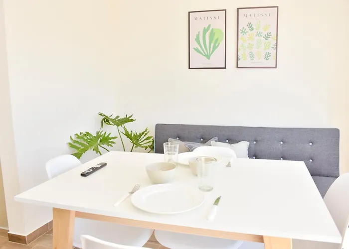 Fantastico Departamento En El Casco Antiguo De Chascomus, A 350 Metros De La Laguna! Ideal Parejas!